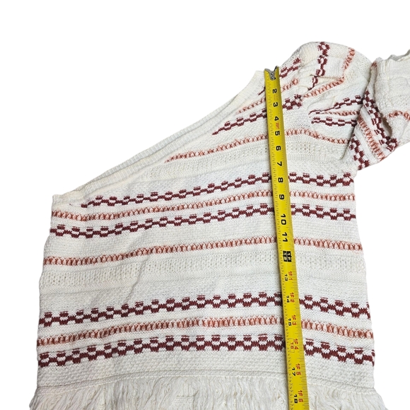 House Of Harlow 1960 X Revolve Tamika Sweater Off Shoulder Rust Fringe - Picture 10 of 13